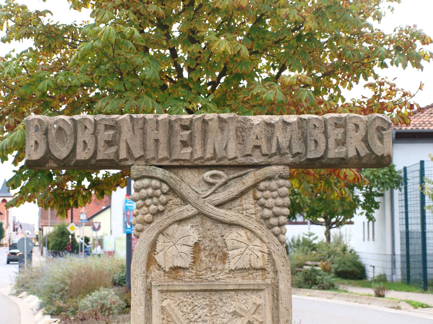 Ortsschild Bobenheim am Berg